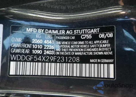 2009 Mercedes-Benz C300 z USA, uszkodzony, nr VIN WDDGF54X29F231208